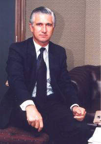 ALEJANDRO REYNAL. CHAIRMAN OF THE MBA INVESTMENT BANK