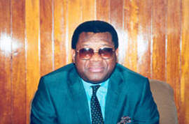 M. Etoundi Oyono 
