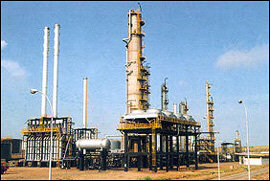 Rafinery in Tema