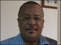 Mr. Fernando Gomes