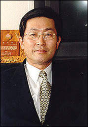 Lic. Young Jin Suh, General Director of Daewoo Electronics de Mexico