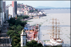 Malecon y el  Cerro Santa Ana