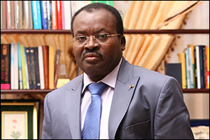 Kwesi Ahoomey-Zunu