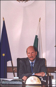 H.E SIMEON SAXE-COBURG-GOTHA